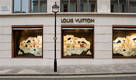 louis vuitton salerno orari|louis vuitton italy stores.